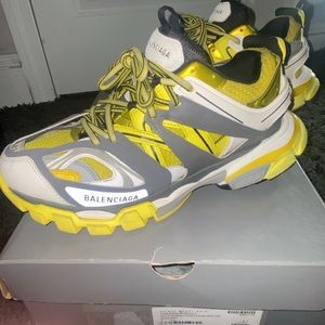 Balenciagas tracks
